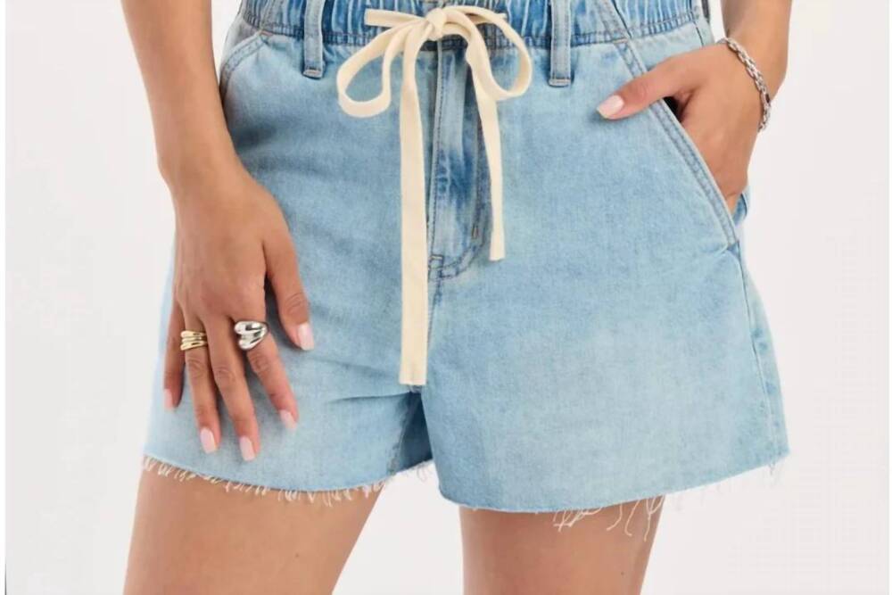NEW DAZE women's poolside pull on short in blue